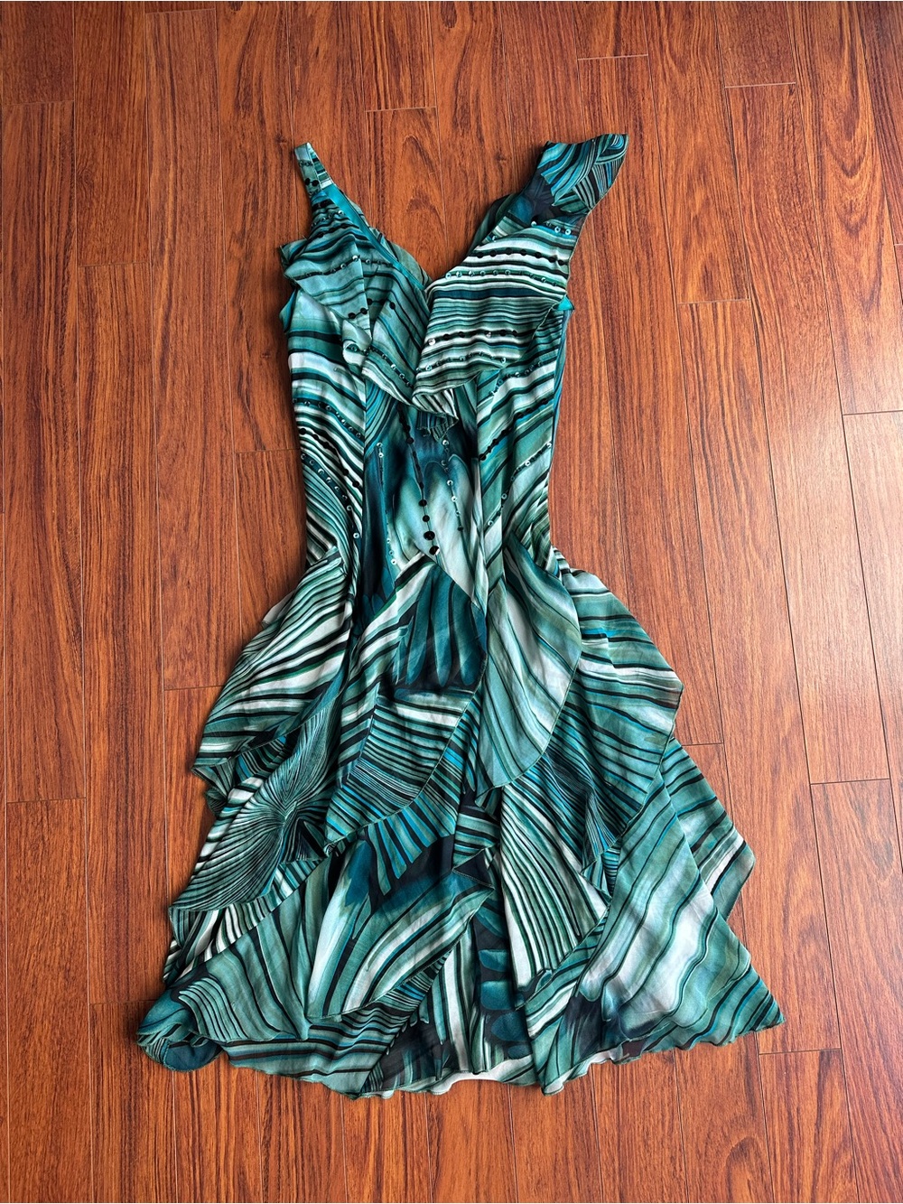 Robbie Bee Teal and White Printed Ruffle Midi Dress
